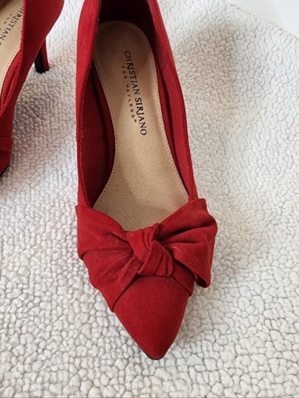Christian Siriano Red Velvet Knotted Heels Kitten Pointed Toe Rubber Sole